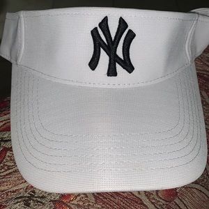 New York yankee visor